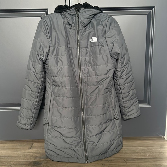 North Face Reversible Puffer/Fluffy Black and Gray Long Coat - Picture 1 of 7